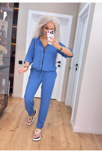 Жіночий костюм на блискавці 