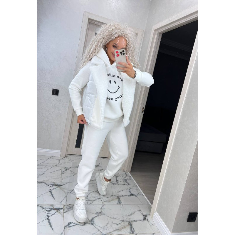 Жіночий спортивний костюм трійка білого кольору 