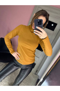 Жіночий теплий гольф кольору гірчиця